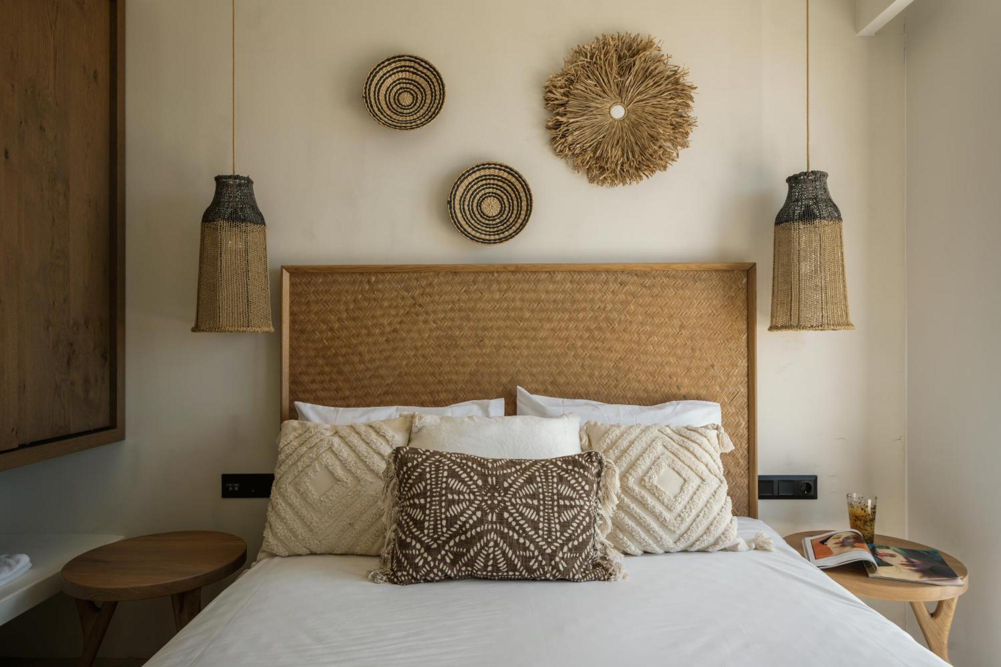 Artoikia Luxury Villas, By Hellocrete Villa