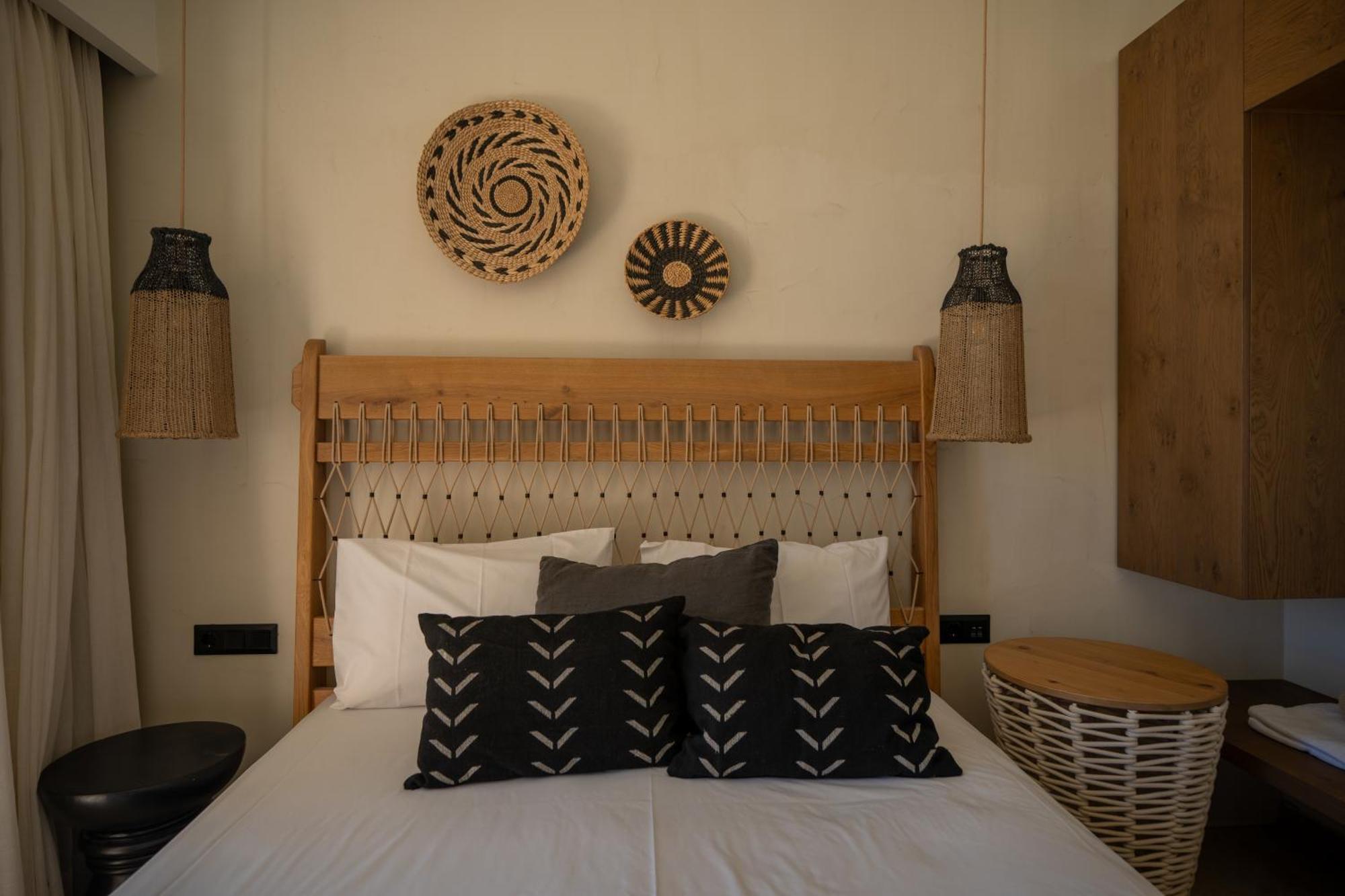 Villa Artoikia Luxury Villas, By Hellocrete *