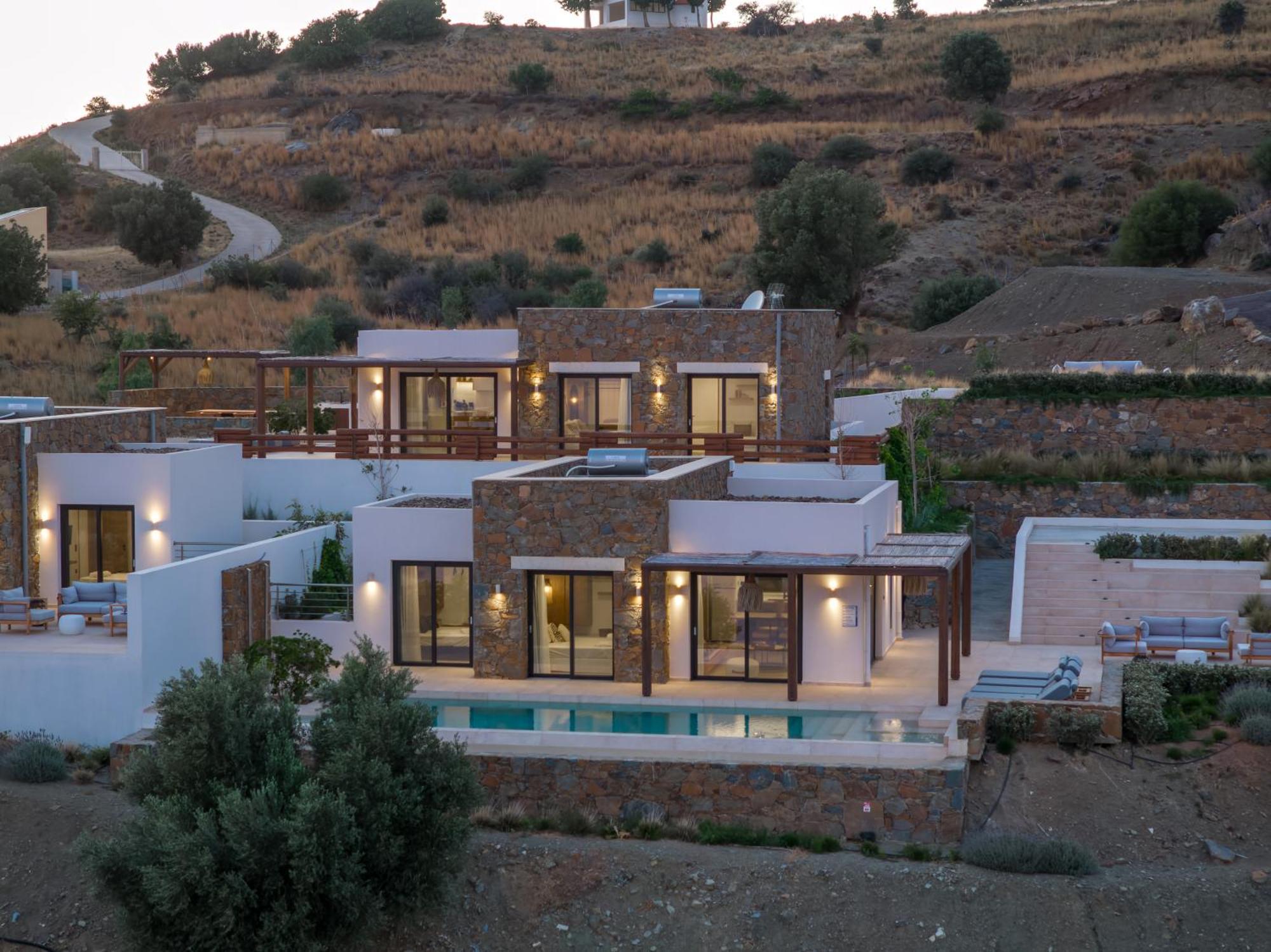 Villa Artoikia Luxury Villas, By Hellocrete Saktouria