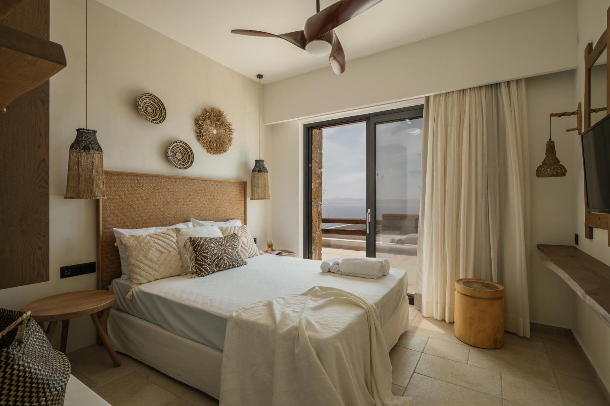 Villa Artoikia Luxury Villas, By Hellocrete Saktouria